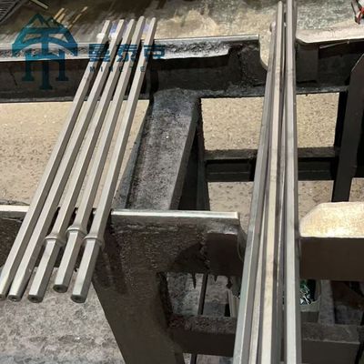 11 ডিগ্রি ট্যাপার ড্রিল রড কার্বন ইস্পাত 32mm-41mm ব্যাসার্ধ 380mm-1180mm হার্ড রক ড্রিলিং জন্য দৈর্ঘ্য